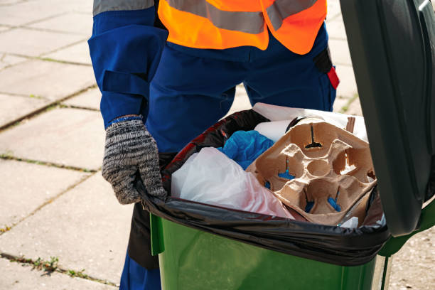 Best Retail Junk Removal  in St Marys, WV